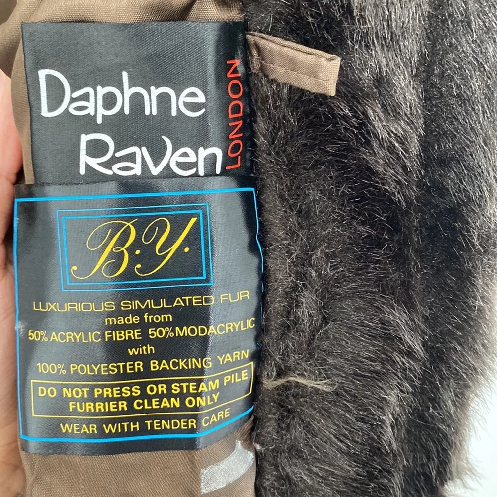 Faux fur jacket, brown. worn once - Picture 2 of 2